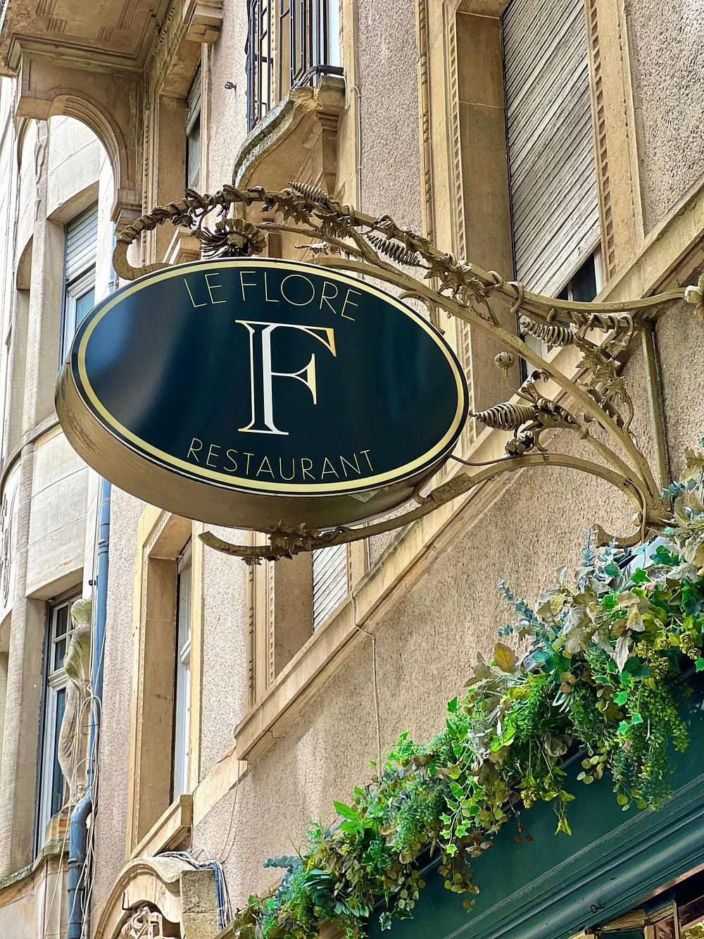 Enseigne du Flore, rue Gambetta à Metz